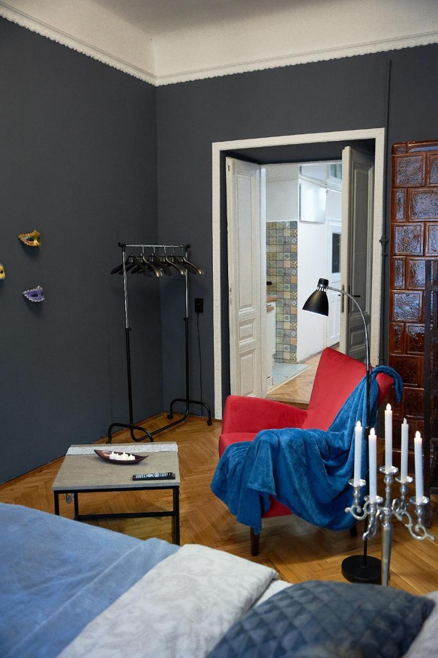 Stylish Apartments In The Center Lviv Exteriör bild